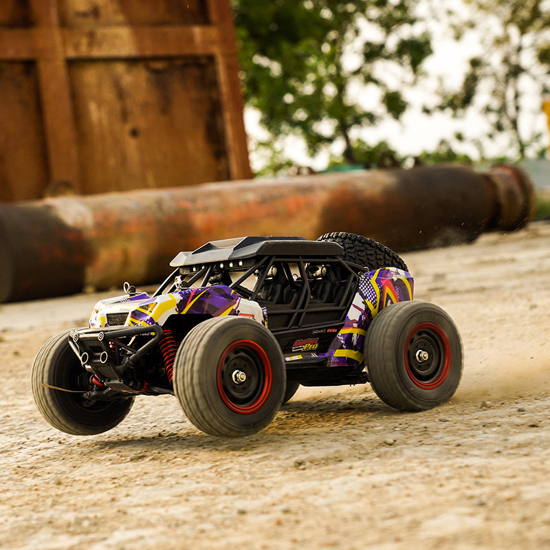 Adventurer Pro: 70 KM/H High-Speed Off-Road RC Car with Optional Extended Battery Adventurer Pro: 70 KM/H High-Speed Off-Road RC Car with Optional Extended Battery